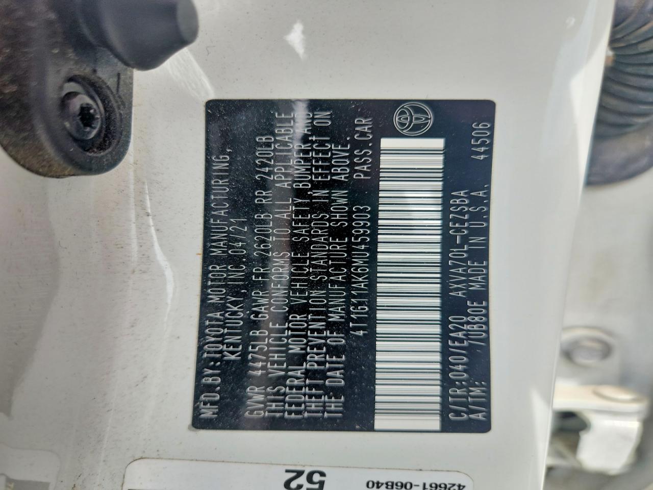 2021 TOYOTA CAMRY SE photo 34