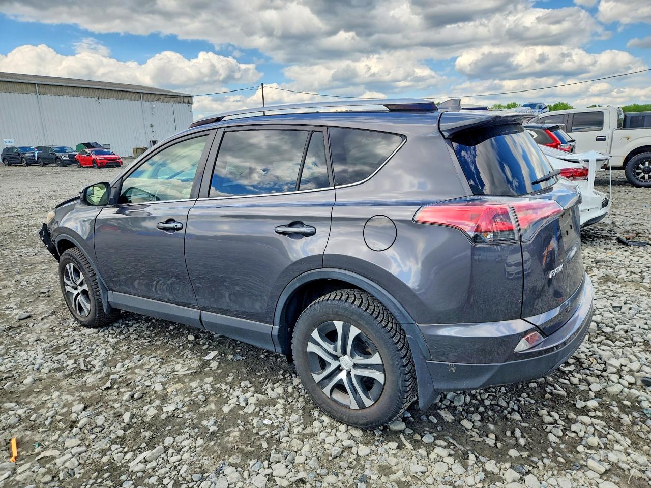 2017 TOYOTA RAV4 LE photo 2