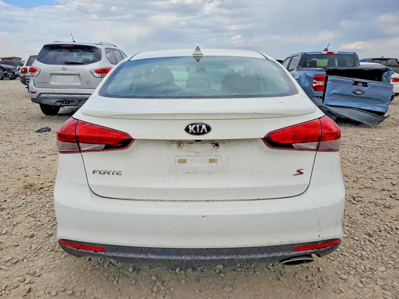 2018 KIA FORTE S photo 11
