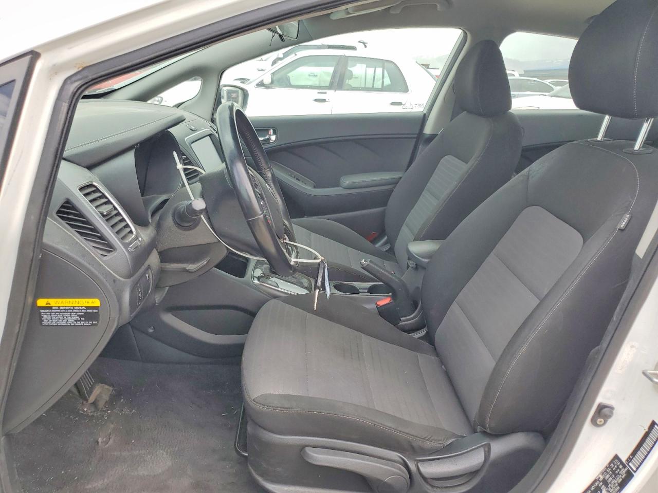 2018 KIA FORTE S photo 13