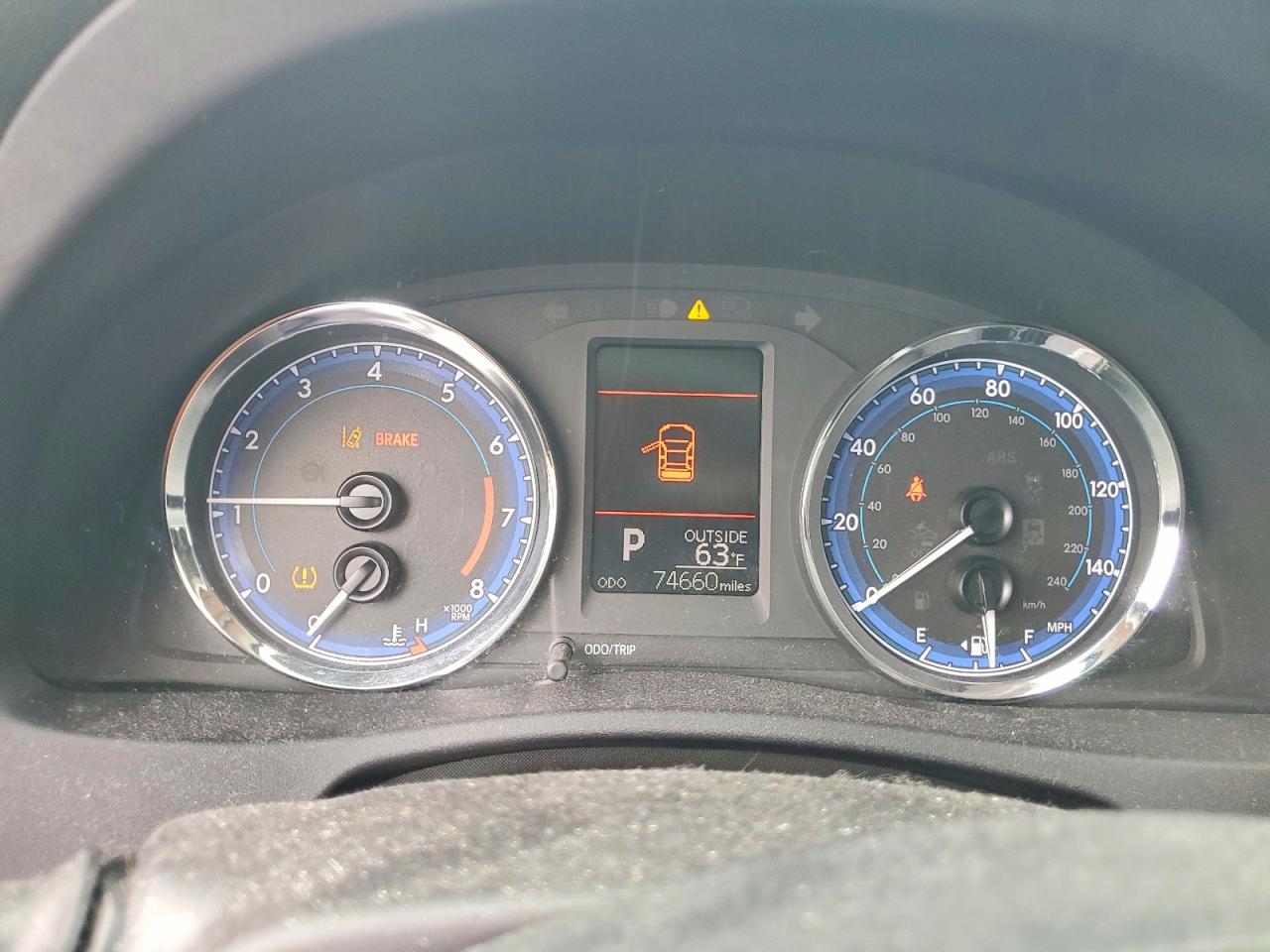 2019 TOYOTA COROLLA L photo 17