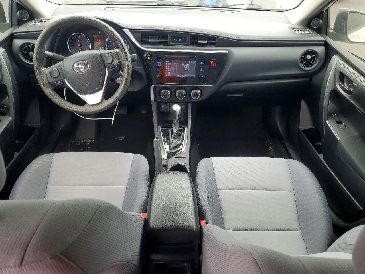 2019 TOYOTA COROLLA L photo 15