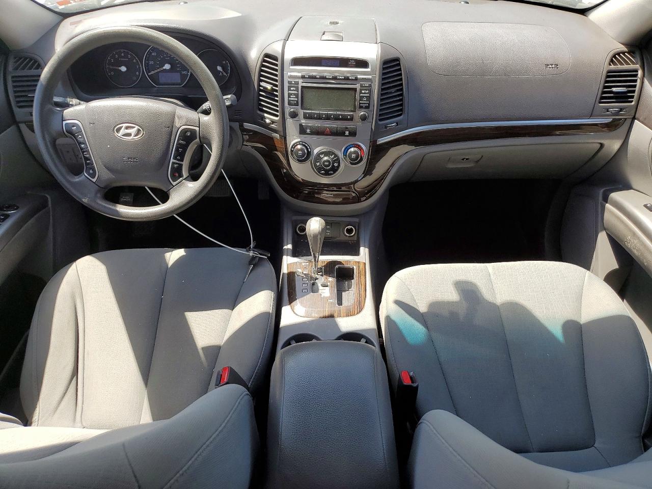 2010 HYUNDAI SANTA FE GLS photo 22
