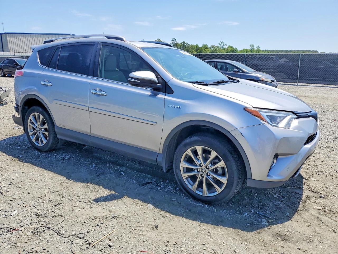 2018 TOYOTA RAV4 HV LIMITED photo 10