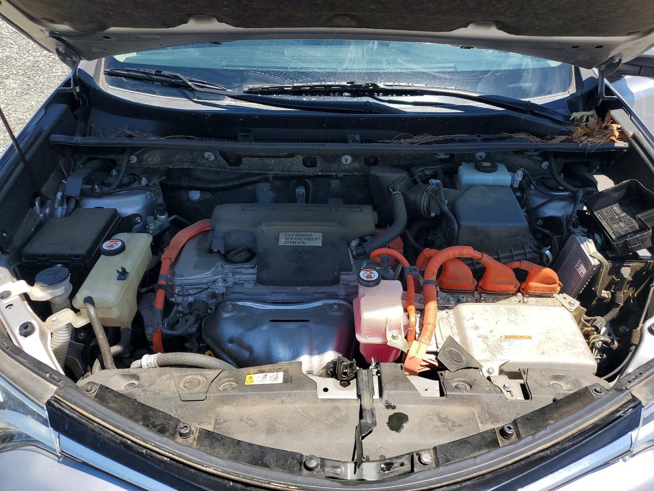 2018 TOYOTA RAV4 HV LIMITED photo 31