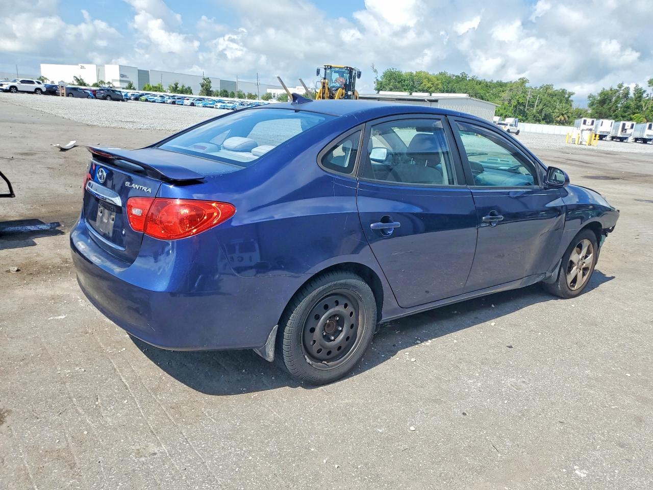 2010 HYUNDAI ELANTRA SE photo 5
