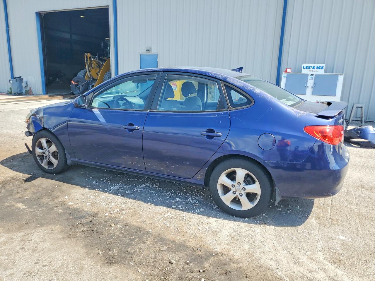 2010 HYUNDAI ELANTRA SE photo 3