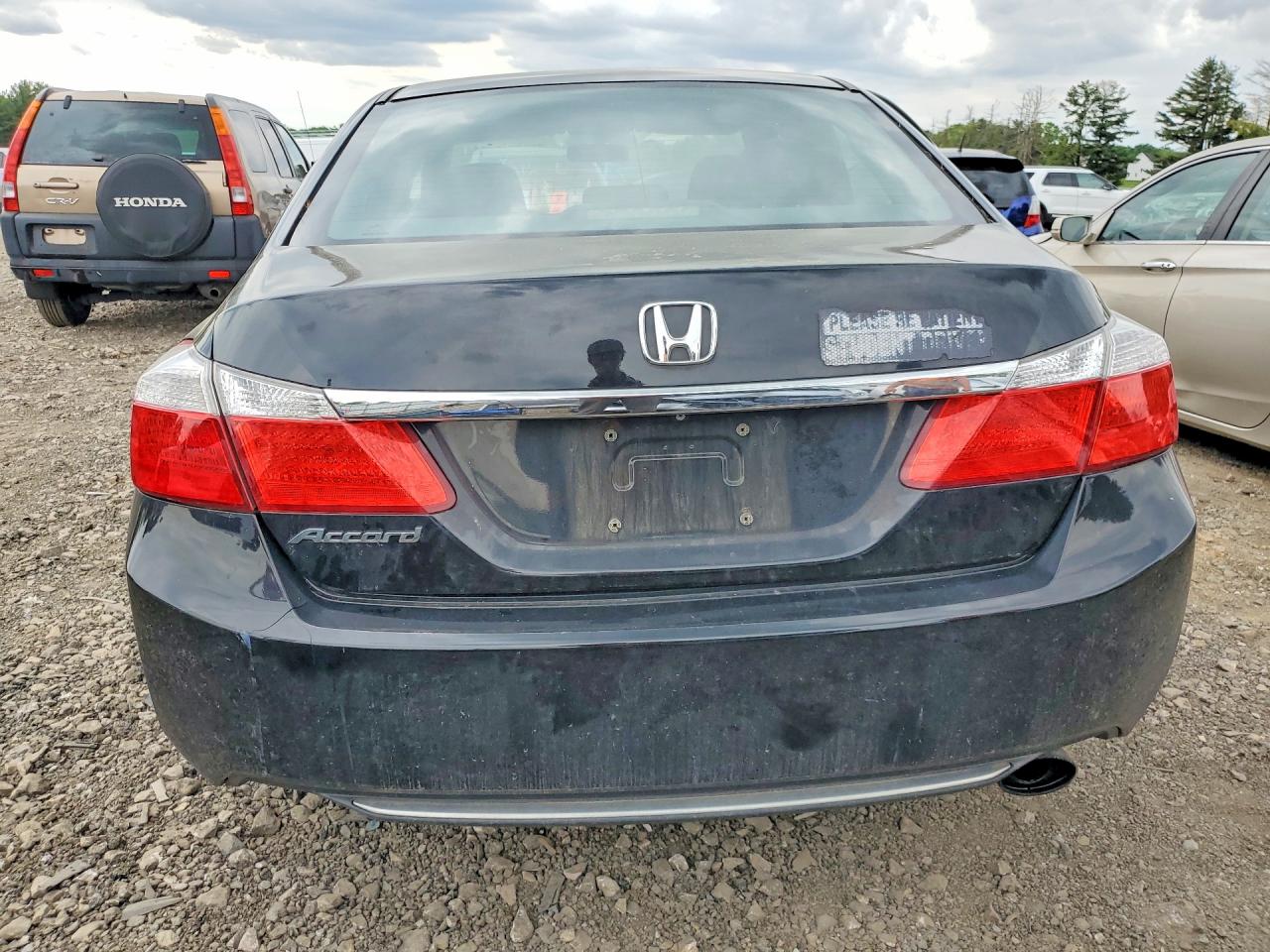 2015 HONDA ACCORD LX photo 6