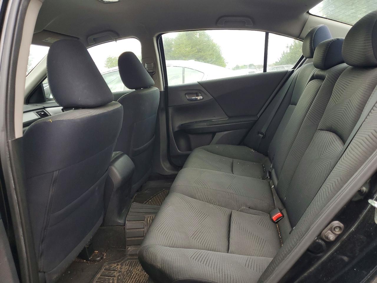 2015 HONDA ACCORD LX photo 10