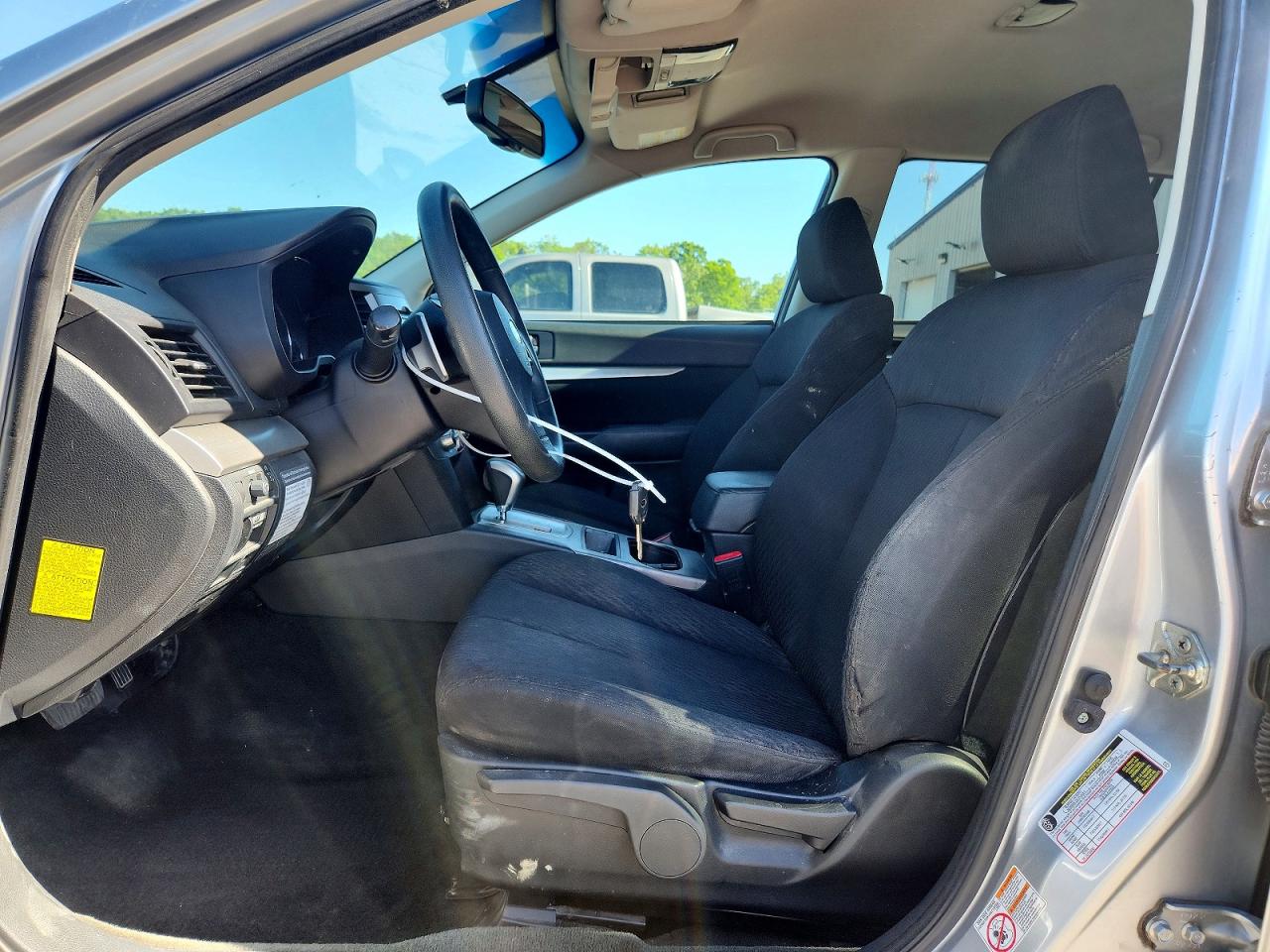 2012 SUBARU OUTBACK 3.6R photo 13