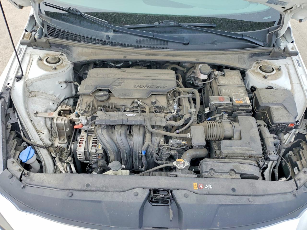 2023 HYUNDAI ELANTRA SE photo 31