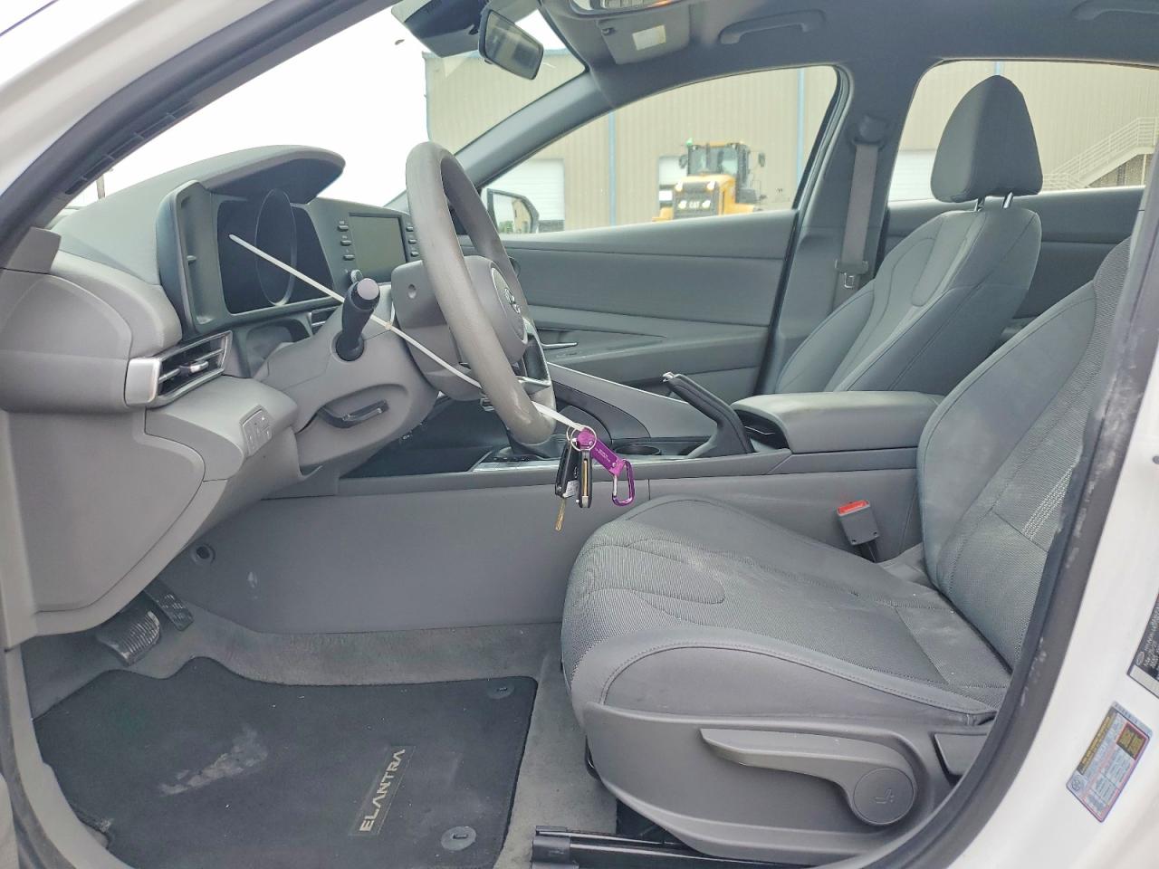 2023 HYUNDAI ELANTRA SE photo 19