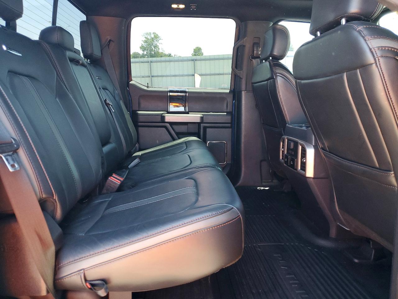 2022 FORD F350 SUPER DUTY photo 19