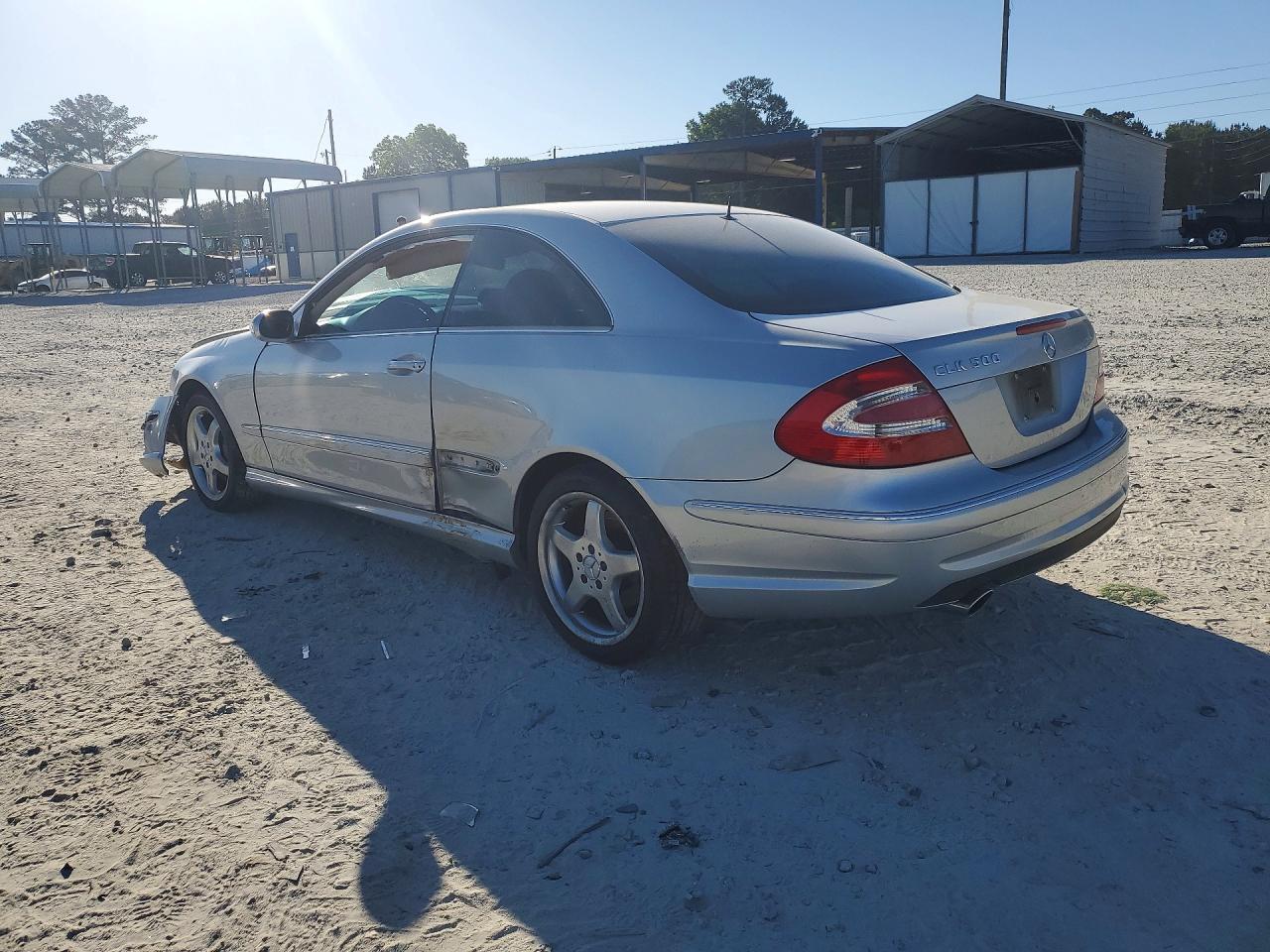 2003 MERCEDES-BENZ CLK 500 photo 2