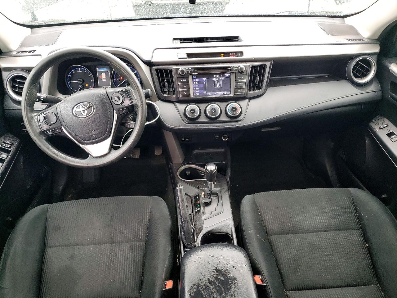 2017 TOYOTA RAV4 LE photo 8