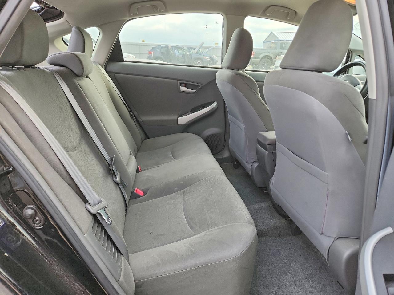 2011 TOYOTA PRIUS TWO photo 10