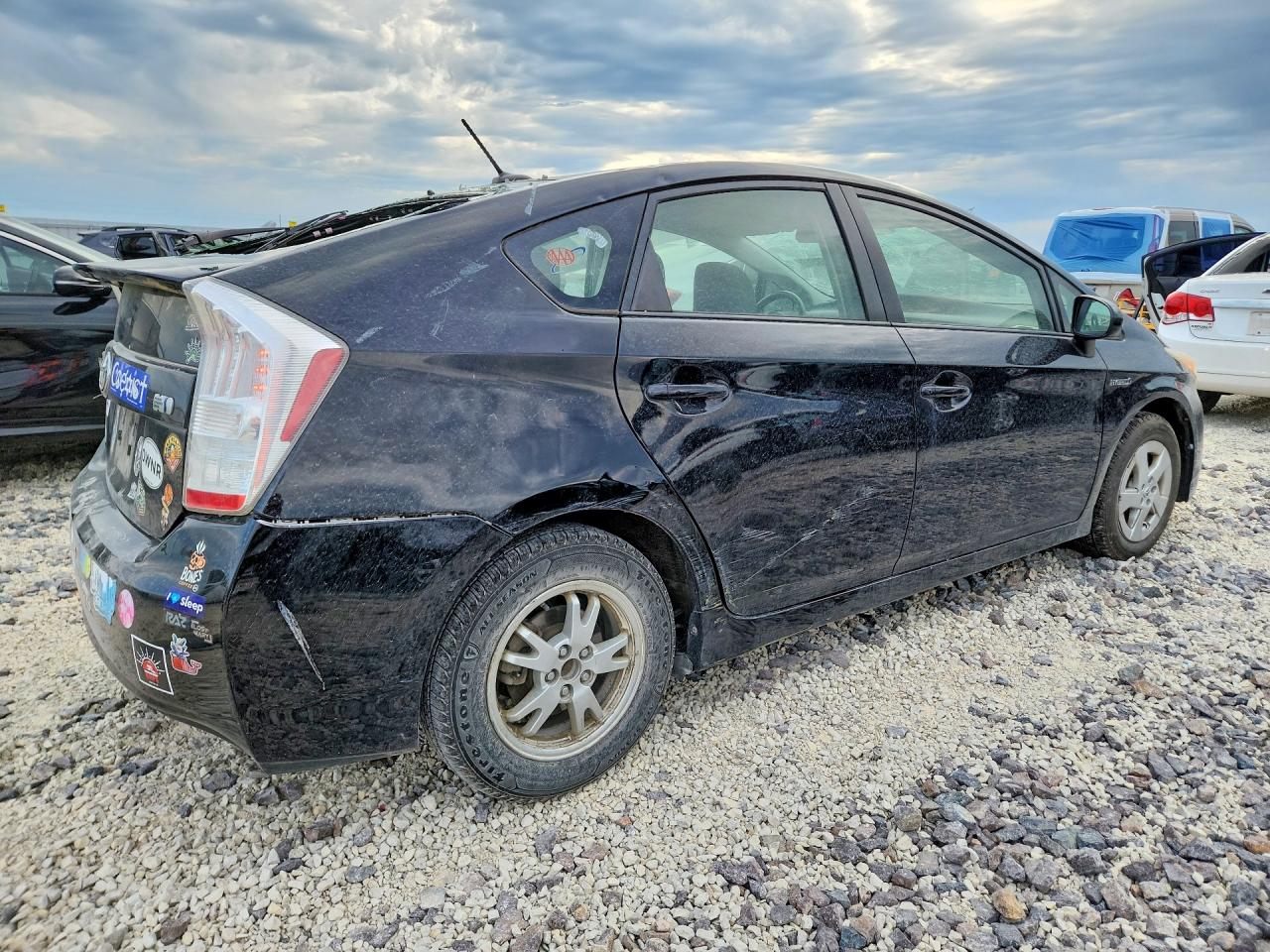 2011 TOYOTA PRIUS TWO photo 3