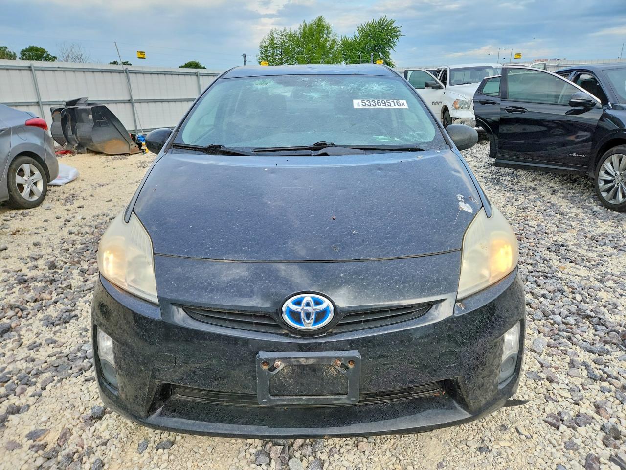 2011 TOYOTA PRIUS TWO photo 5