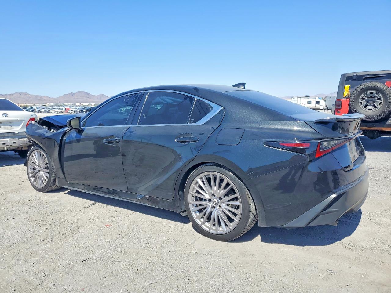 2022 LEXUS IS 300 photo 4