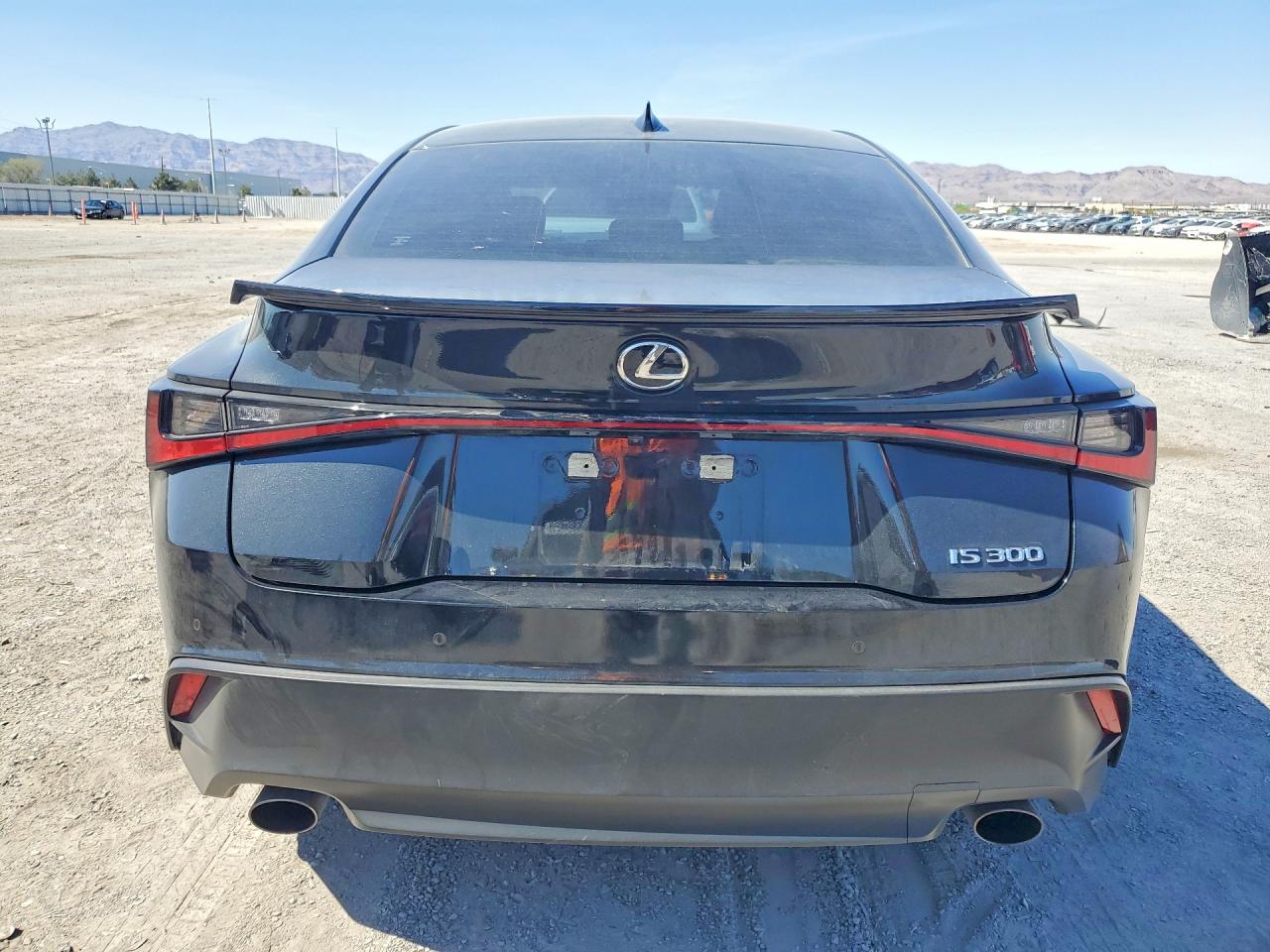 2022 LEXUS IS 300 photo 16