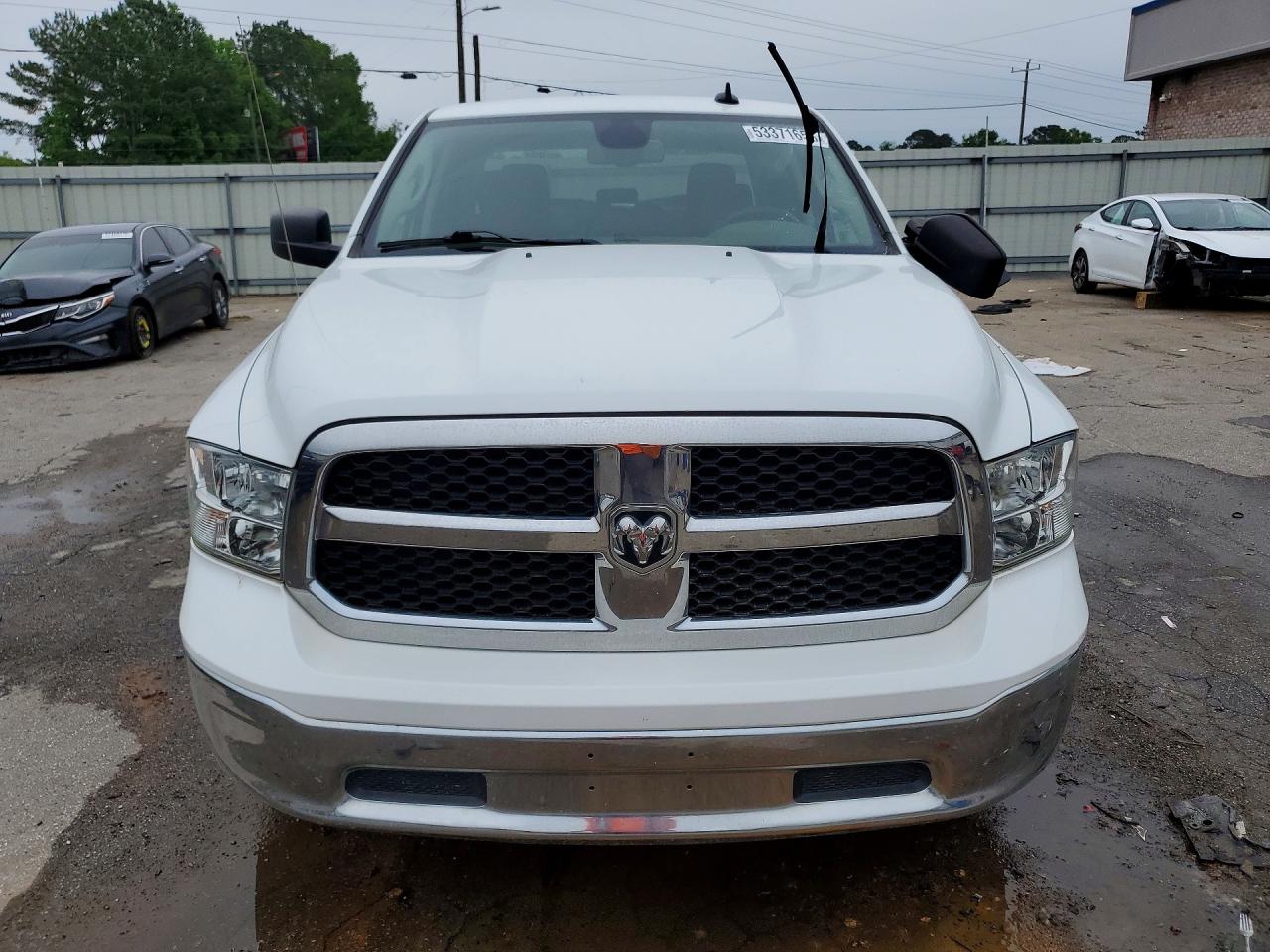 2023 RAM 1500 CLASSIC SLT photo 9