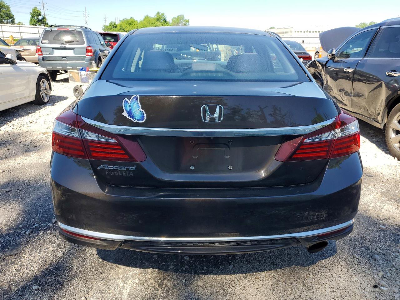2016 HONDA ACCORD LX photo 6