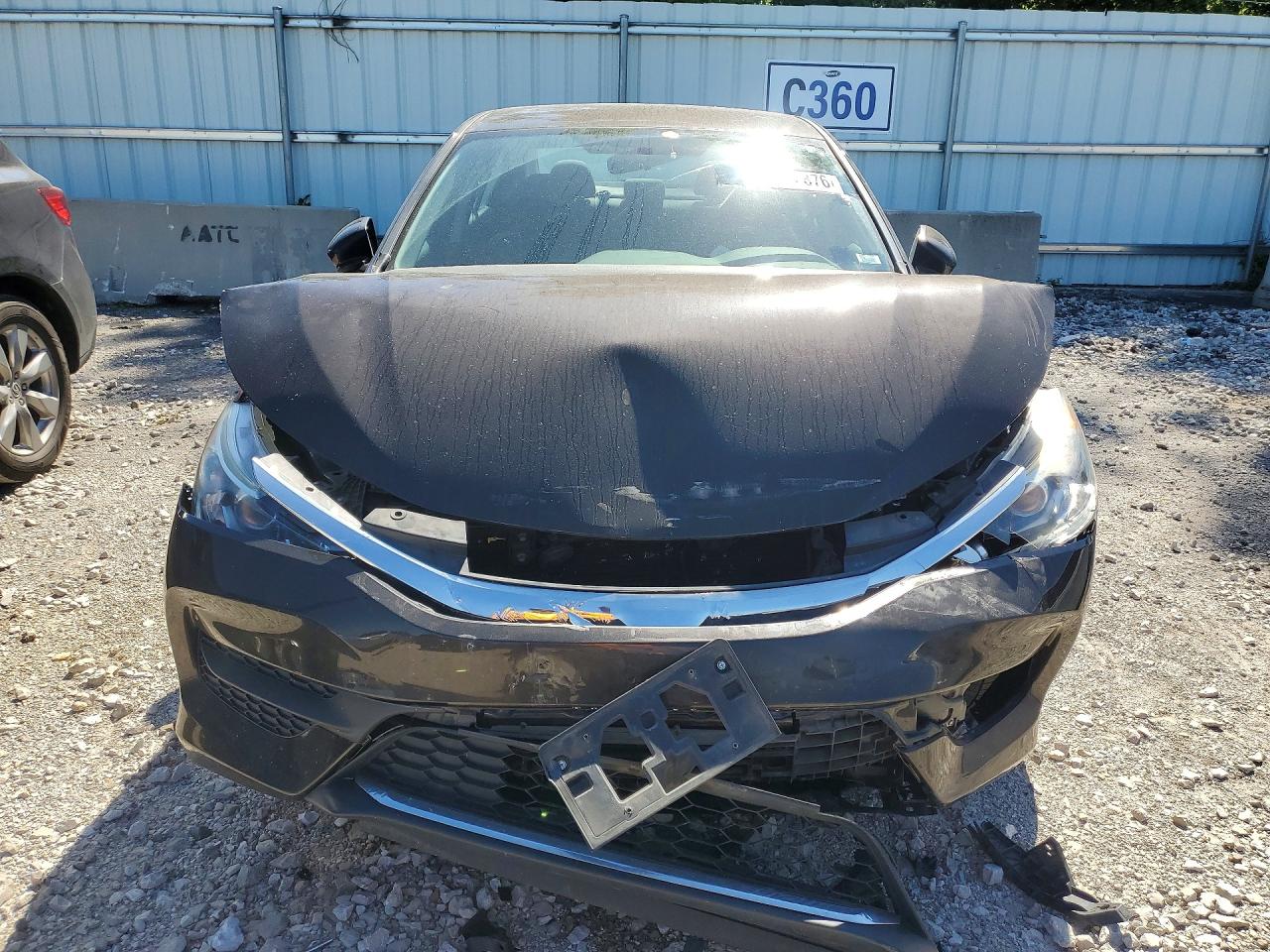 2016 HONDA ACCORD LX photo 5