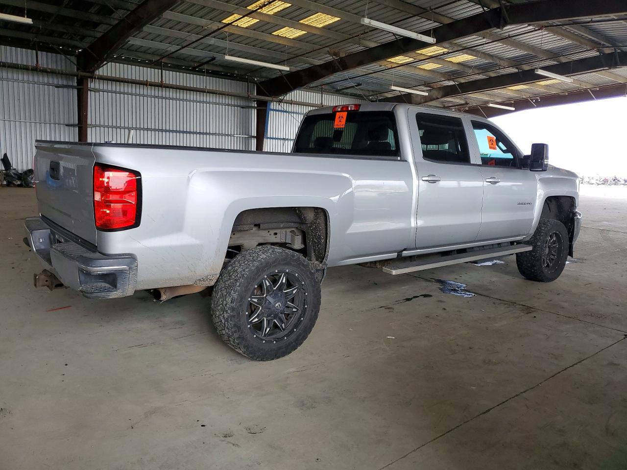 2018 CHEVROLET SILVERADO K3500 LT photo 7