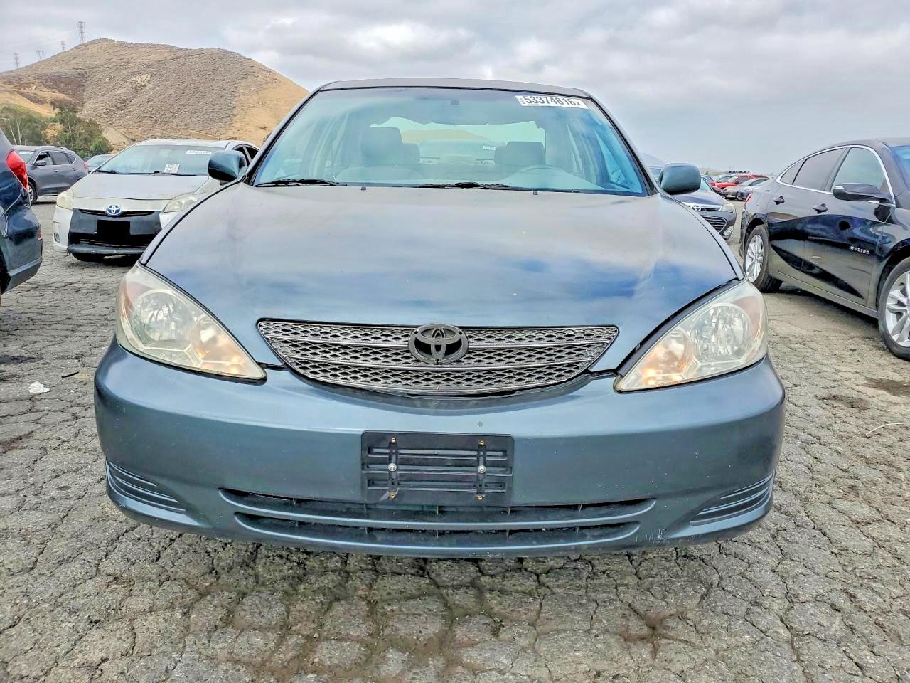 2002 TOYOTA CAMRY LE photo 5