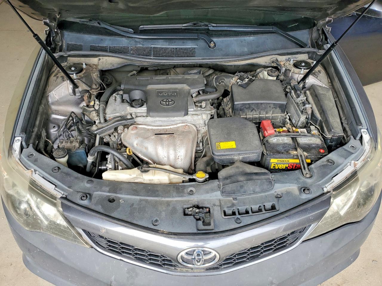 2013 TOYOTA CAMRY SE photo 11