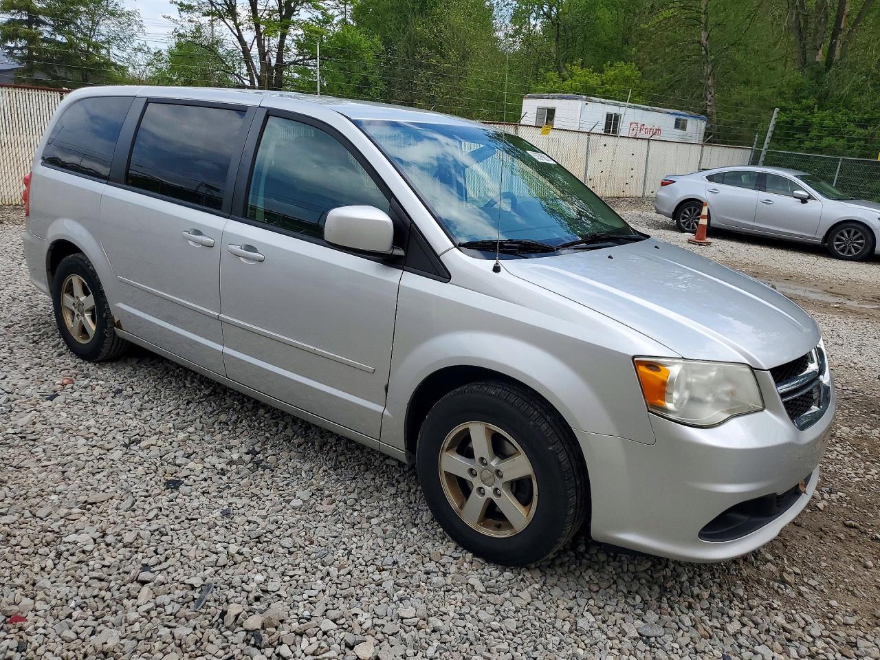 2011 DODGE GRAND CARAVAN MAINSTREET photo 10