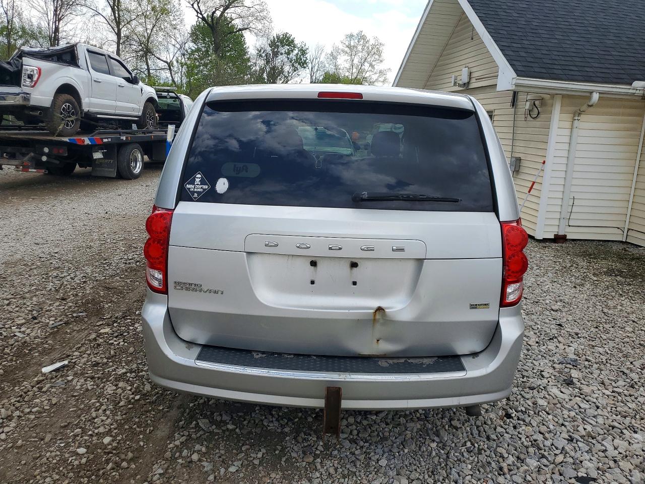 2011 DODGE GRAND CARAVAN MAINSTREET photo 16