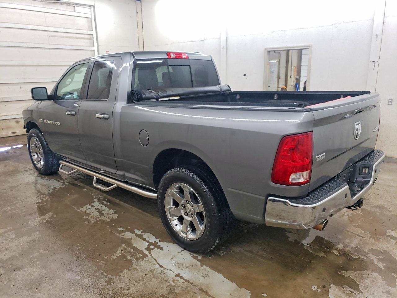 2011 DODGE RAM 1500 photo 3