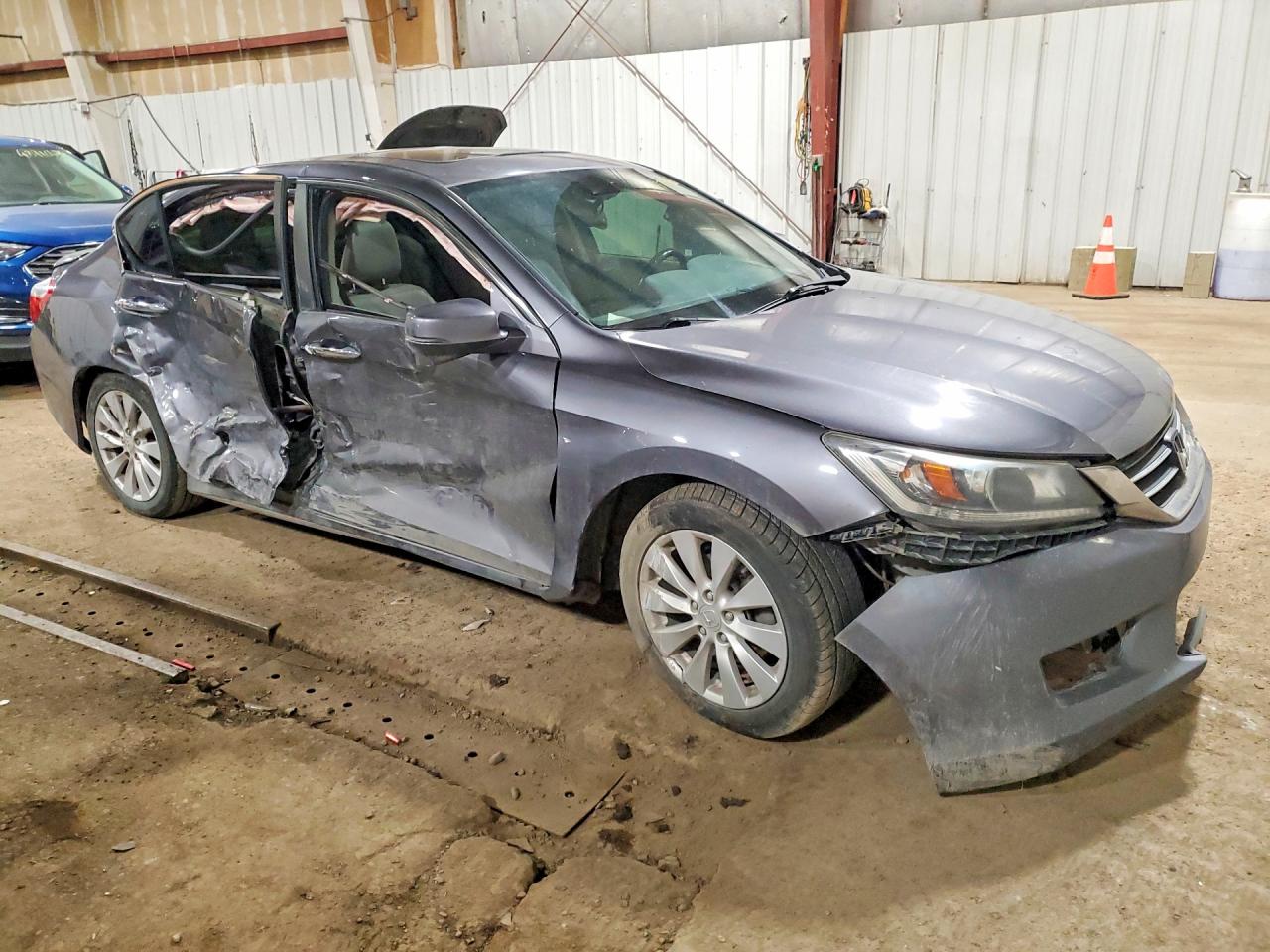 2013 HONDA ACCORD EXL photo 10