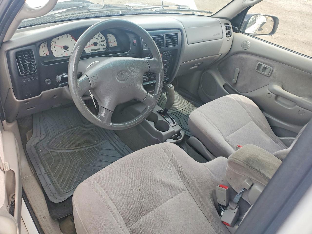 2003 TOYOTA TACOMA XTRACAB photo 8