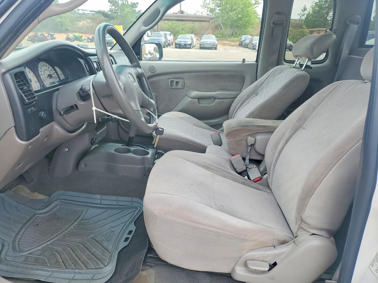 2003 TOYOTA TACOMA XTRACAB photo 7