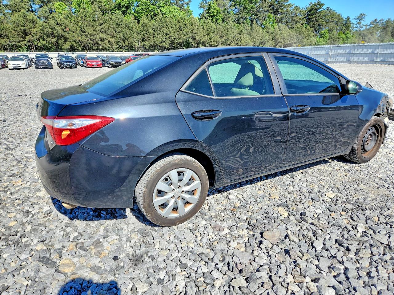 2014 TOYOTA COROLLA LE photo 5