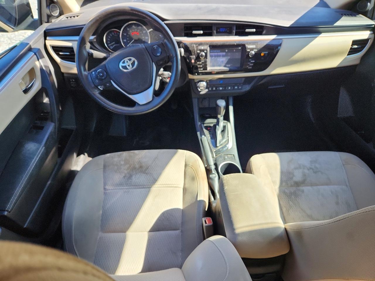 2014 TOYOTA COROLLA LE photo 15