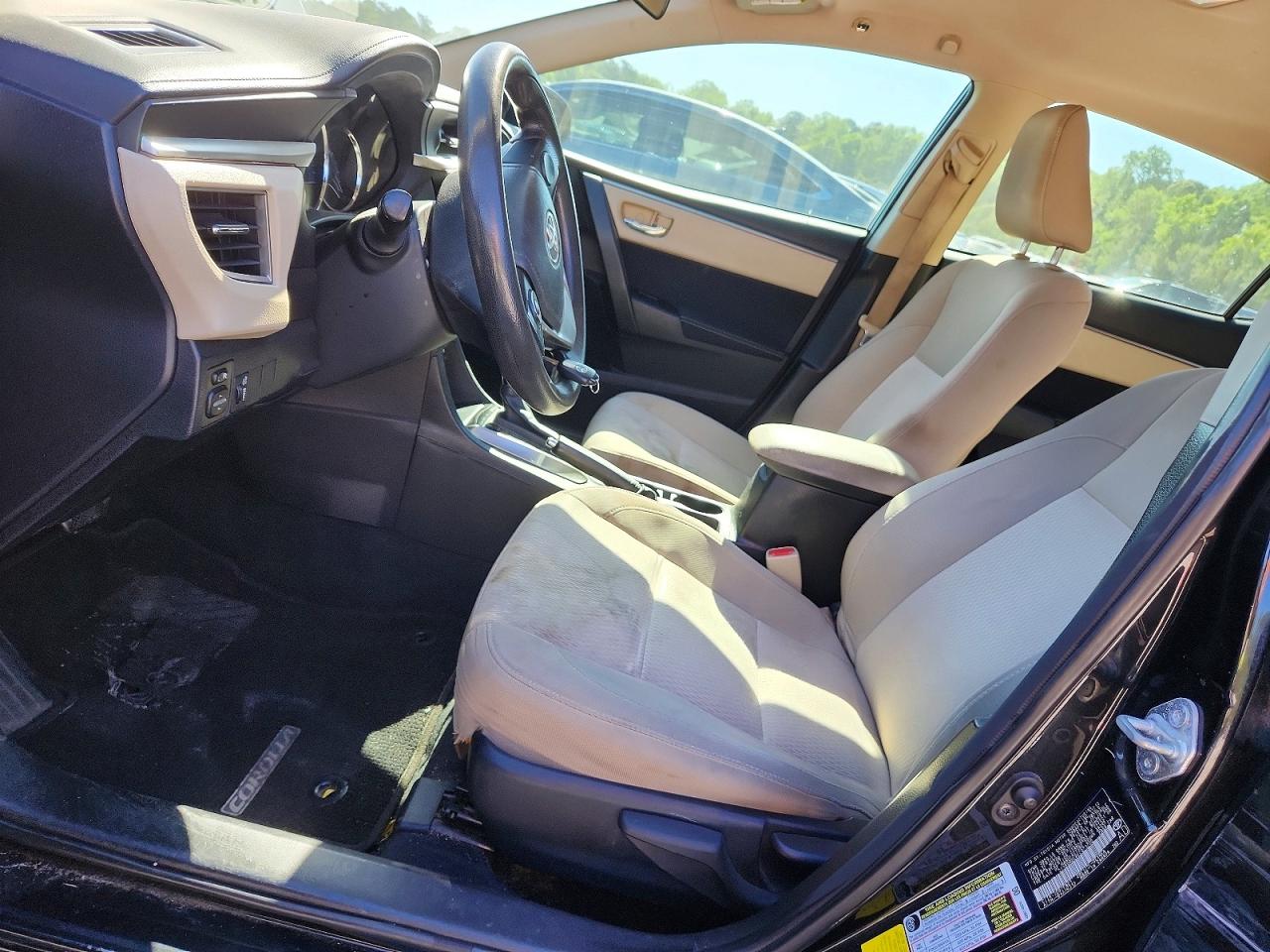 2014 TOYOTA COROLLA LE photo 13