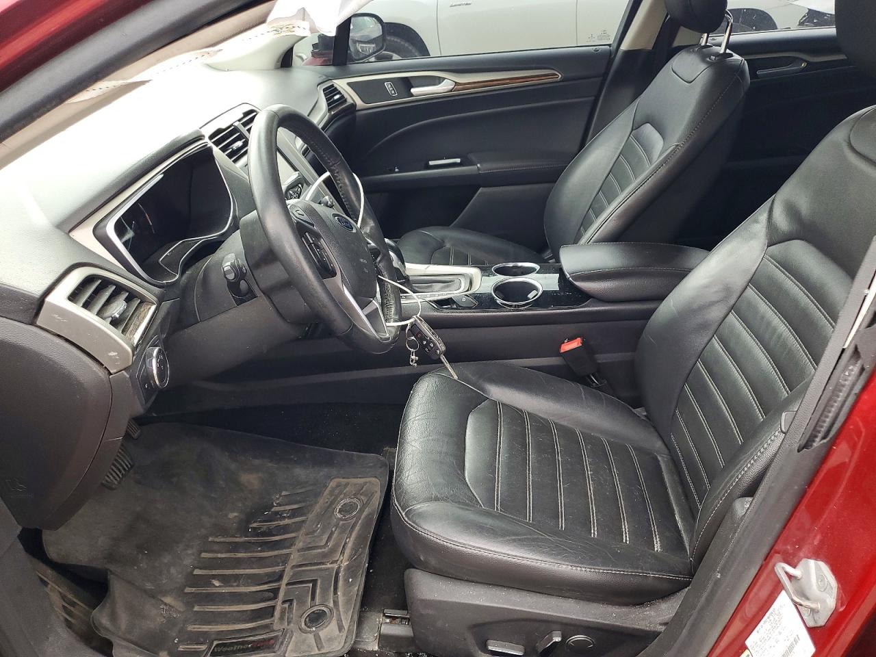 2014 FORD FUSION SE photo 19