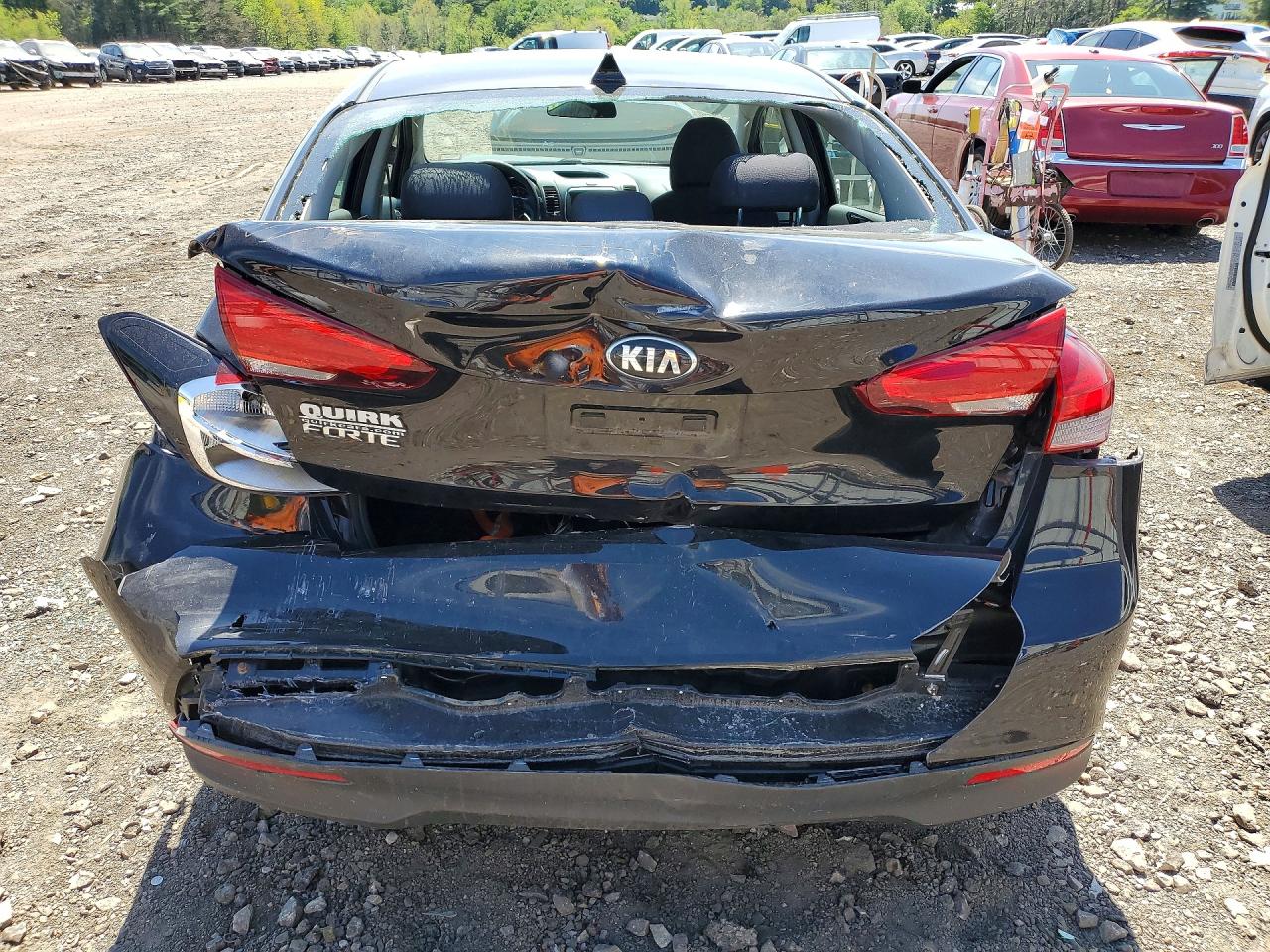 2018 KIA FORTE LX photo 16