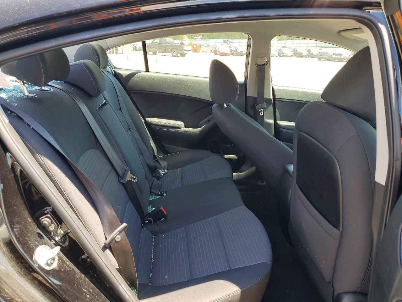 2018 KIA FORTE LX photo 28