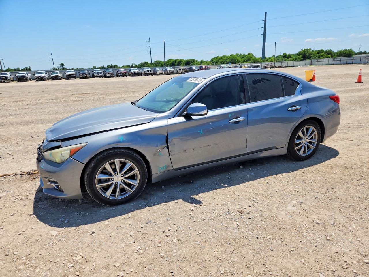2015 INFINITI Q50