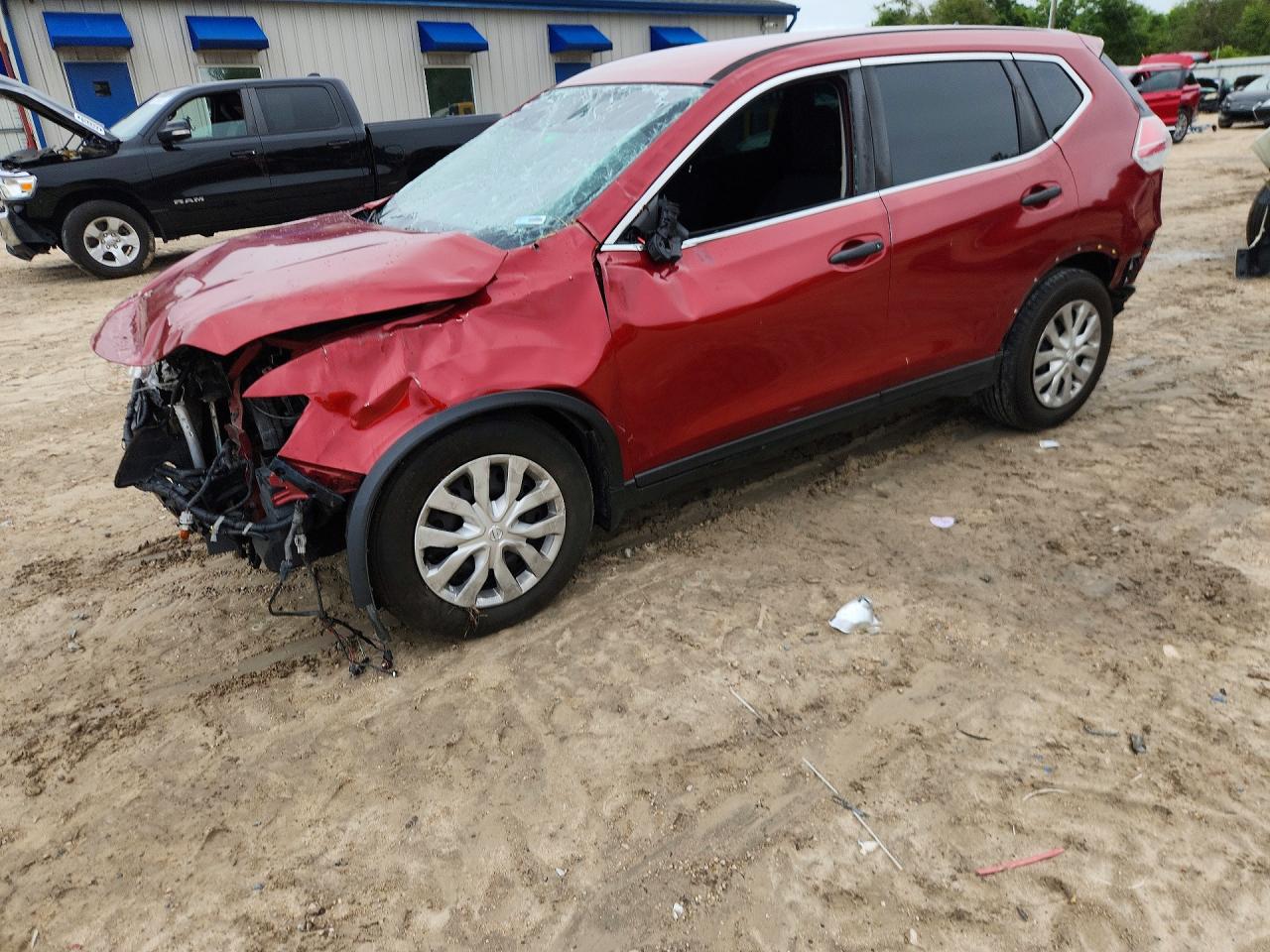 2016 NISSAN ROGUE