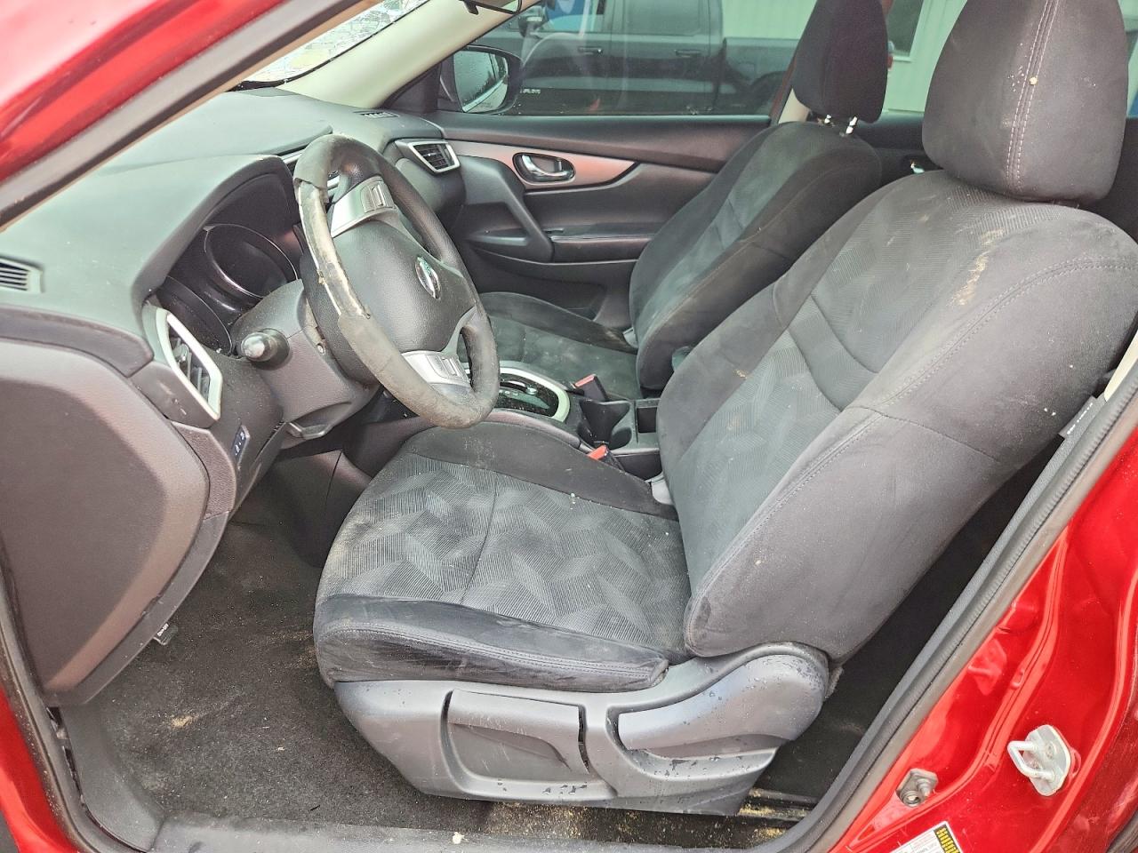 2016 NISSAN ROGUE S photo 13