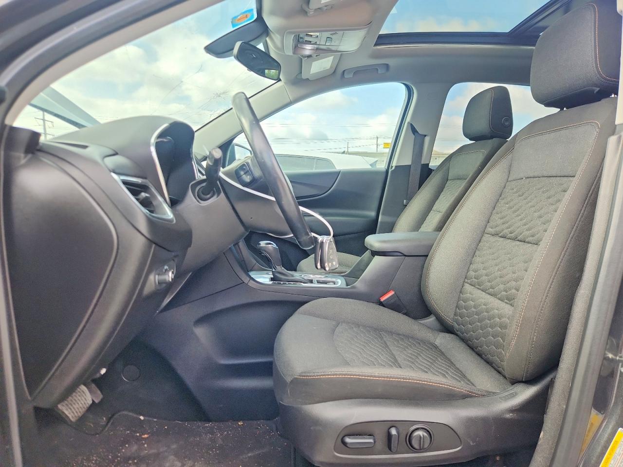 2018 CHEVROLET EQUINOX LT photo 13