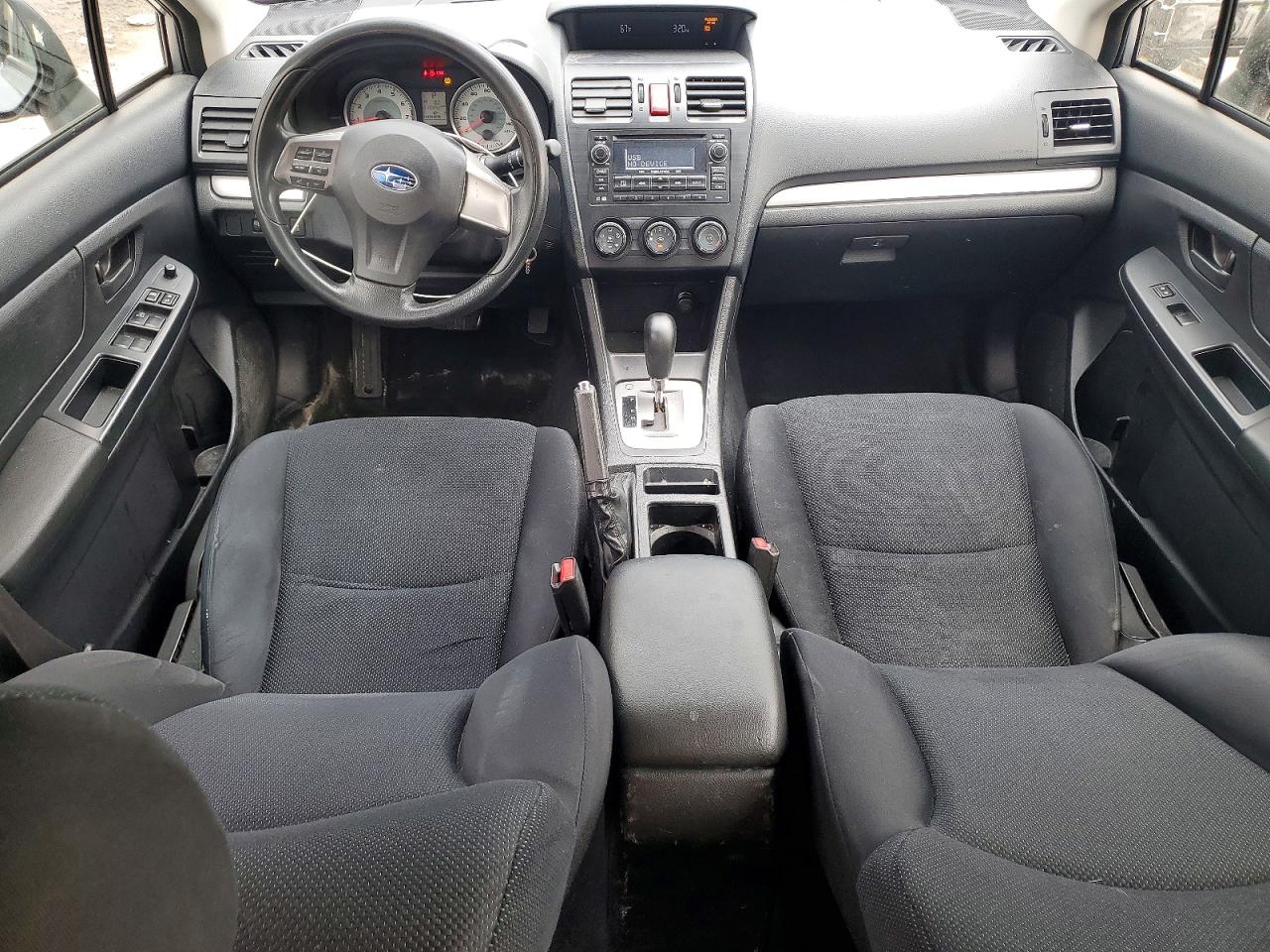2014 SUBARU IMPREZA photo 15