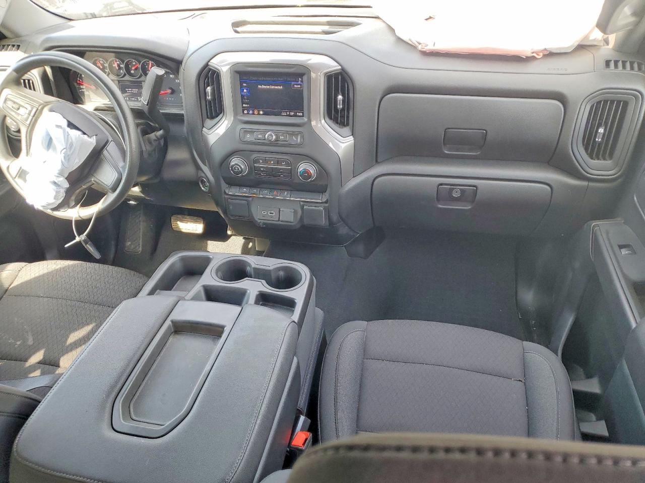 2024 CHEVROLET SILVERADO K1500 CUSTOM photo 15