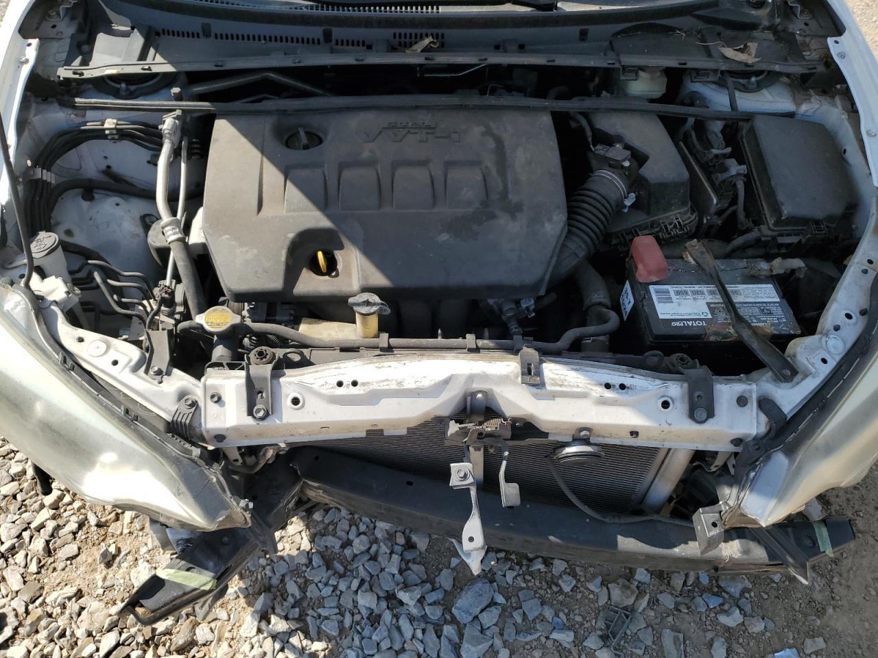2016 TOYOTA COROLLA L photo 21