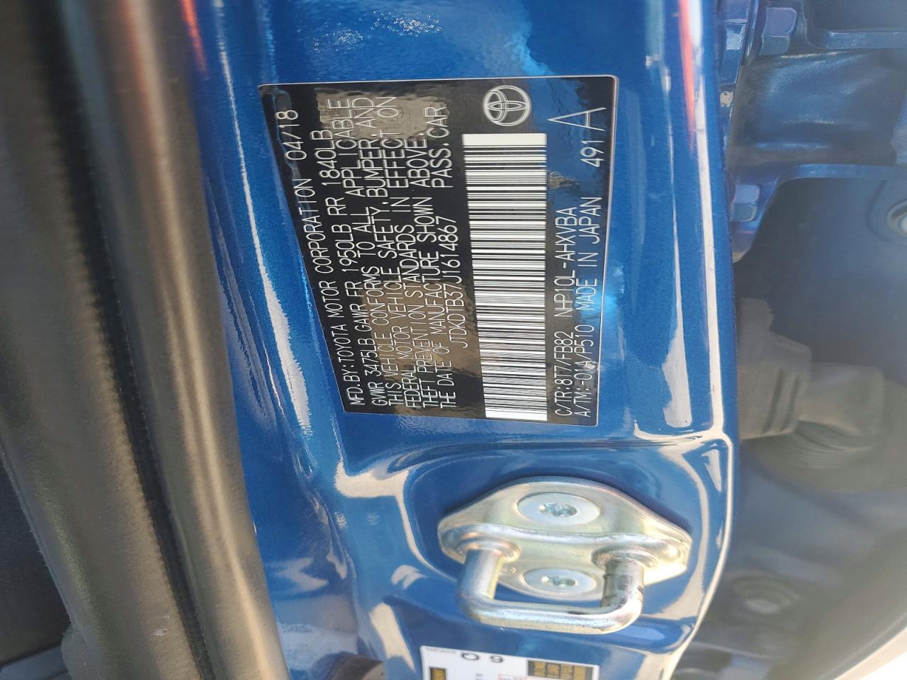 2018 TOYOTA PRIUS C TWO photo 23